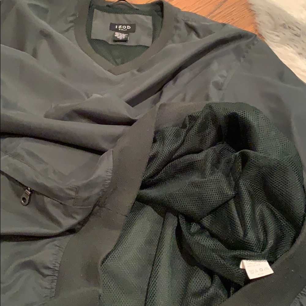 IZOD Golf Windbreaker - Picture 6 of 8